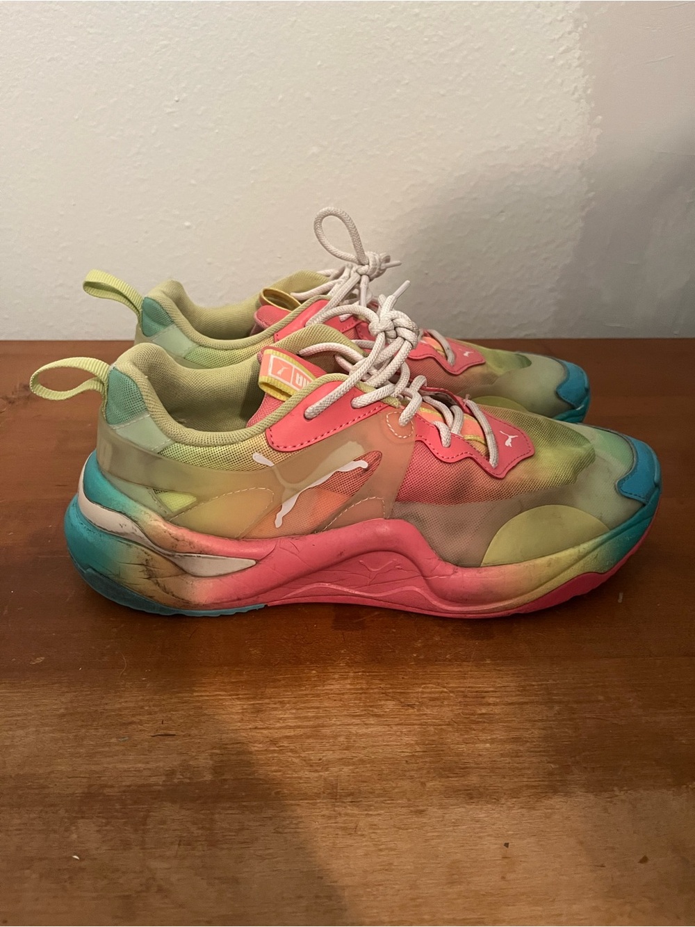 Puma x Free People Rise Tie-Dye size 9.5